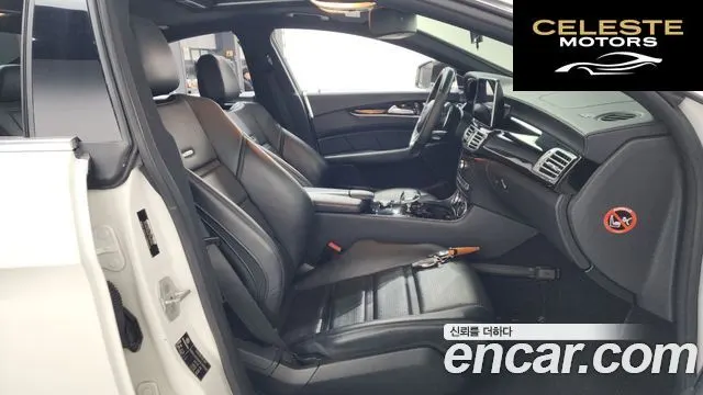 MERCEDES AMG CLS-Classe W218 CLS63 AMG 4MATIC 2015 — photo 11 sur 20