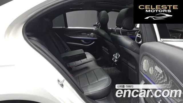 MERCEDES AMG E-Classe W213 E350 4MATIC AMG Line 2022 — photo 12 sur 20