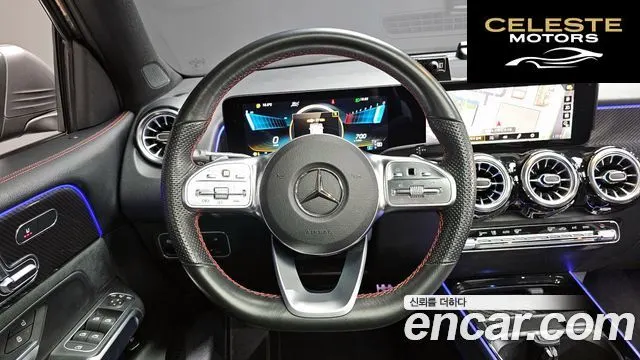 MERCEDES AMG GLB-Classe X247 AMG GLB35 4MATIC 2021 — photo 13 sur 20