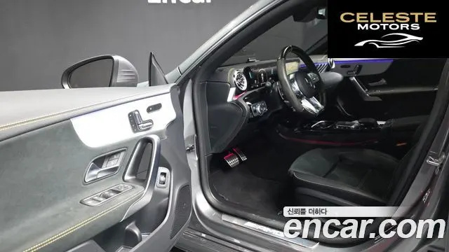 MERCEDES AMG CLA-Classe C118 AMG CLA 45 S 4MATIC+ 2023 — photo 10 sur 26