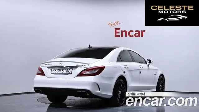 MERCEDES AMG CLS-Classe W218 CLS63 AMG S 4MATIC 2015 — photo 2 sur 20