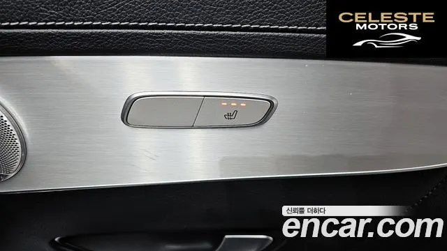 MERCEDES AMG GLC-Classe X253 GLC300 4MATIC AMG Line Coupé 2019 — photo 18 sur 20