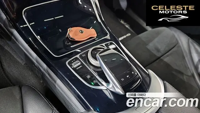 MERCEDES AMG GLC-Classe X253 GLC300 4MATIC AMG Line Coupé 2019 — photo 9 sur 20