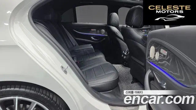 MERCEDES AMG E-Classe W213 E350 4MATIC AMG Line 2022 — photo 12 sur 20