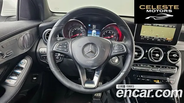 MERCEDES AMG GLC-Classe X253 GLC300 4MATIC AMG Line Coupé 2019 — photo 13 sur 20