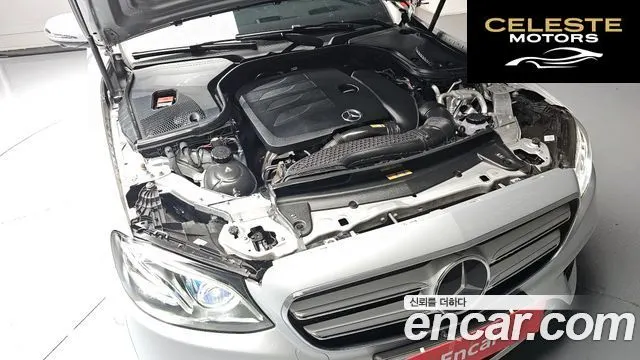 MERCEDES AMG E-Classe W213 E350 4MATIC AMG Line 2020 — photo 6 sur 20