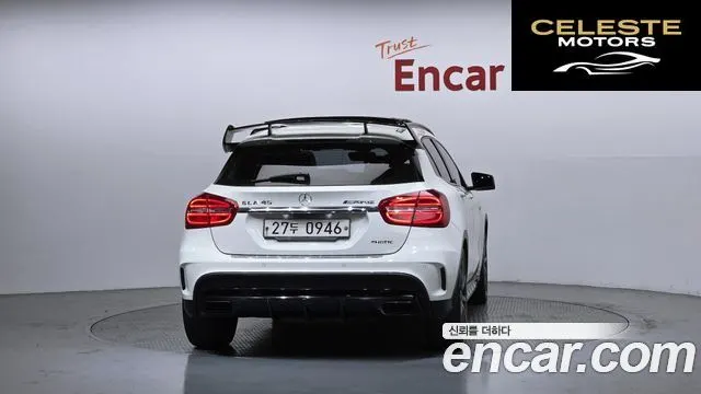 MERCEDES AMG GLA-Classe X156 GLA45 AMG 4MATIC 2015 — photo 4 sur 26
