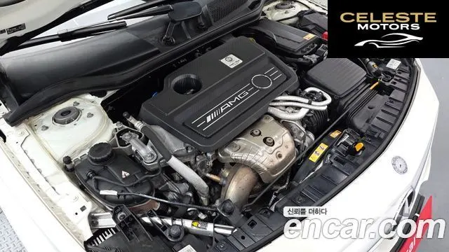 MERCEDES AMG GLA-Classe X156 GLA45 AMG 4MATIC 2015 — photo 6 sur 26