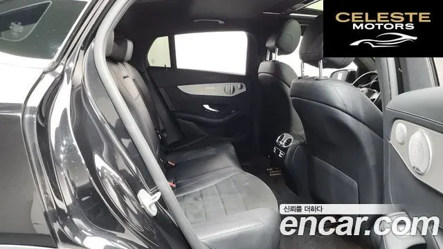 MERCEDES AMG GLC-Classe X253 GLC300 4MATIC AMG Line Coupé 2019 — photo 12 sur 26