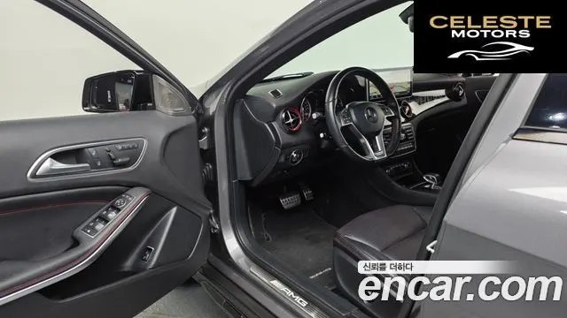 MERCEDES AMG GLA-Classe X156 GLA45 AMG 4MATIC 2015 — photo 10 sur 26
