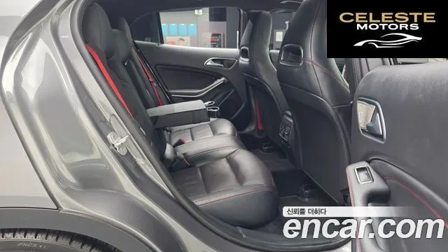 MERCEDES AMG GLA-Classe X156 GLA45 AMG 4MATIC 2015 — photo 12 sur 26