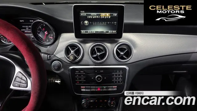MERCEDES AMG CLA-Classe C117 CLA220 AMG Line 2018 — photo 14 sur 26
