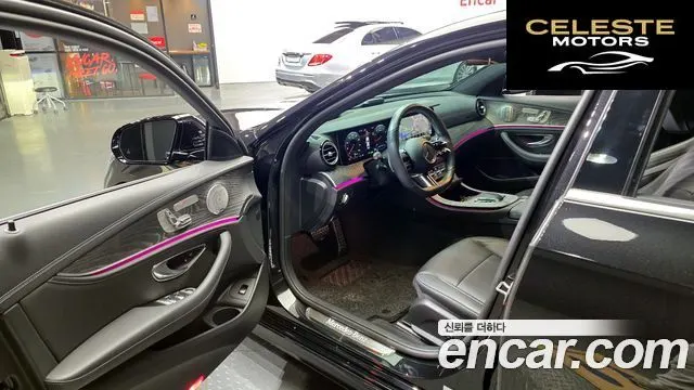 MERCEDES AMG E-Classe W213 E350 4MATIC AMG Line 2021 — photo 10 sur 20