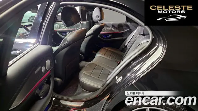 MERCEDES AMG E-Classe W213 E350 4MATIC AMG Line 2021 — photo 11 sur 20