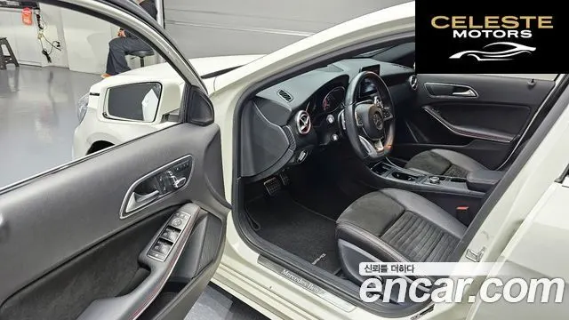 MERCEDES AMG A-Classe W176 A200 AMG Line 2018 — photo 10 sur 26