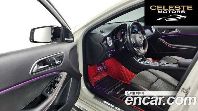MERCEDES AMG A-Classe W176 A45 AMG 4MATIC 2018 — photo 10 sur 20