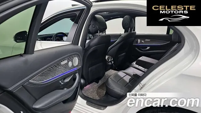 MERCEDES AMG E-Classe W213 E350 4MATIC AMG Line 2021 — photo 11 sur 20