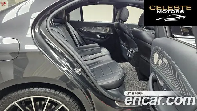 MERCEDES AMG E-Classe W213 E350 4MATIC AMG Line 2023 — photo 12 sur 20