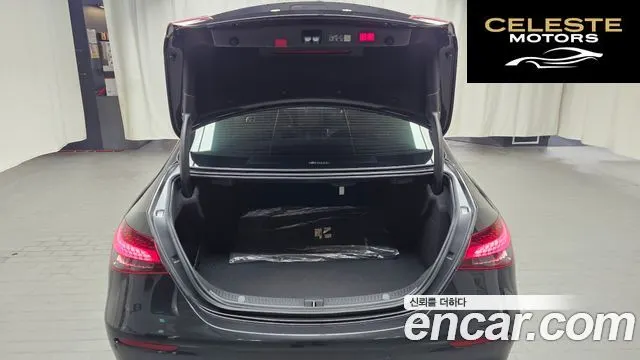 MERCEDES AMG E-Classe W213 E350 4MATIC AMG Line 2023 — photo 20 sur 20