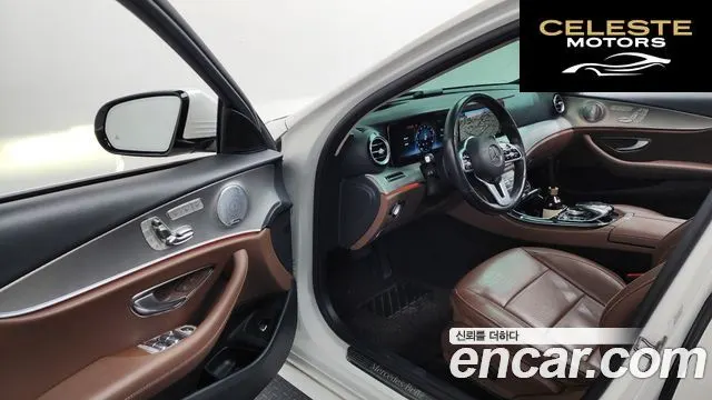 MERCEDES AMG E-Classe W213 E300 AMG Line 2019 — photo 10 sur 20
