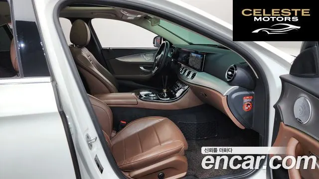 MERCEDES AMG E-Classe W213 E300 AMG Line 2019 — photo 11 sur 20