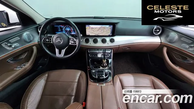 MERCEDES AMG E-Classe W213 E300 AMG Line 2019 — photo 7 sur 20