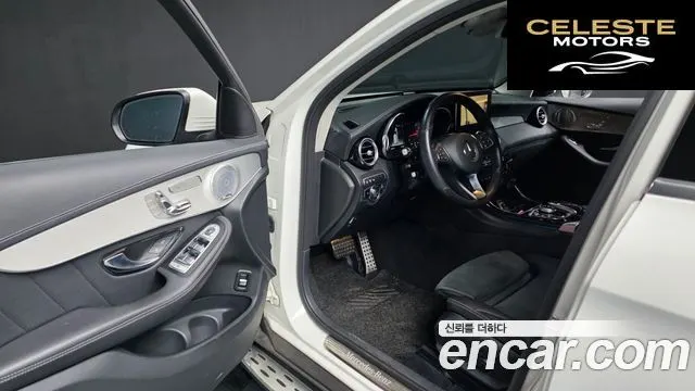 MERCEDES AMG GLC-Classe X253 GLC300 4MATIC AMG Line 2019 — photo 10 sur 20