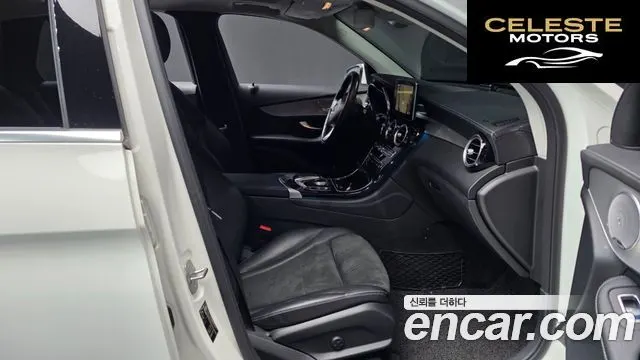 MERCEDES AMG GLC-Classe X253 GLC300 4MATIC AMG Line 2019 — photo 11 sur 20