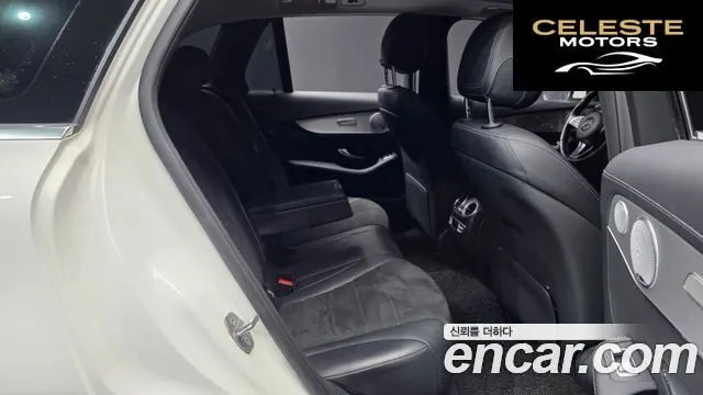MERCEDES AMG GLC-Classe X253 GLC300 4MATIC AMG Line 2019 — photo 12 sur 20