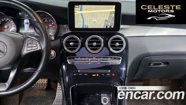 MERCEDES AMG GLC-Classe X253 GLC300 4MATIC AMG Line 2019 — photo 14 sur 20