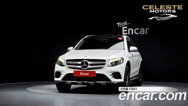 MERCEDES AMG GLC-Classe X253 GLC300 4MATIC AMG Line 2019 — photo 3 sur 20
