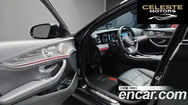MERCEDES AMG E-Classe W213 E350 4MATIC AMG Line 2023 — photo 10 sur 20