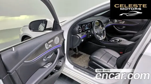 MERCEDES AMG E-Classe W213 E300 4MATIC AMG Line 2018 — photo 11 sur 20