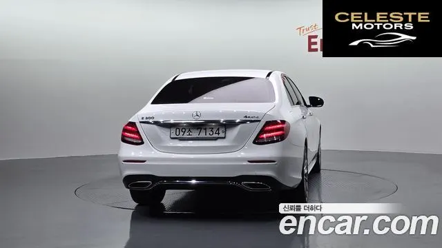 MERCEDES AMG E-Classe W213 E300 4MATIC AMG Line 2018 — photo 4 sur 20