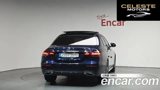 MERCEDES AMG E-Classe W213 E350 4MATIC AMG Line 2023 — photo 3 sur 20