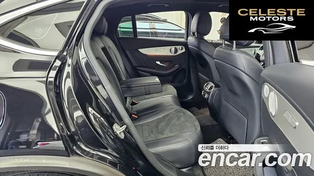 MERCEDES AMG GLC-Classe X253 GLC300 4MATIC AMG Line Coupé 2019 — photo 12 sur 20