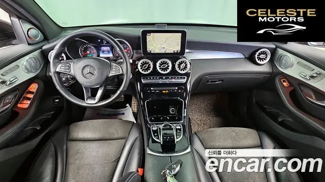 MERCEDES AMG GLC-Classe X253 GLC300 4MATIC AMG Line Coupé 2019 — photo 7 sur 20