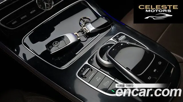 MERCEDES AMG E-Classe W213 E300 AMG Line 2019 — photo 24 sur 34