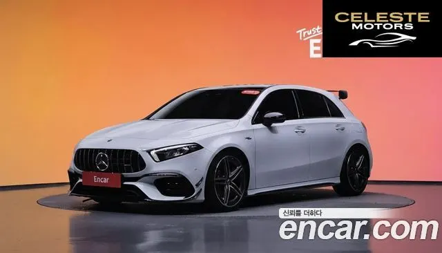 MERCEDES AMG A-Classe W177 AMG A45 4MATIC+ Hatchback 2021 — photo 34 sur 40