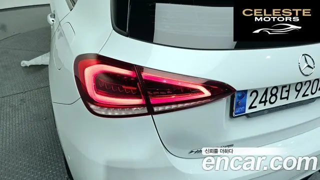 MERCEDES AMG A-Classe W177 AMG A45 4MATIC+ Hatchback 2021 — photo 8 sur 40