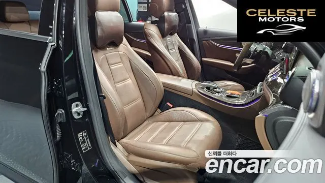 MERCEDES AMG E-Classe W213 E63 AMG 4MATIC+ 2018 — photo 16 sur 28
