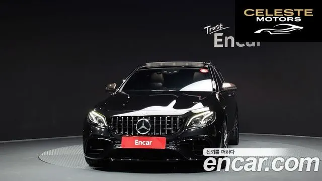 MERCEDES AMG E-Classe W213 E63 AMG 4MATIC+ 2018 — photo 3 sur 28