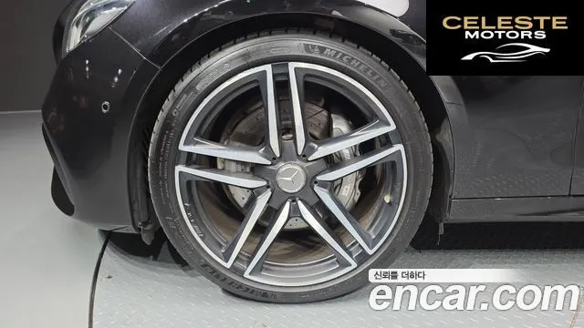 MERCEDES AMG E-Classe W213 E63 AMG 4MATIC+ 2018 — photo 5 sur 28