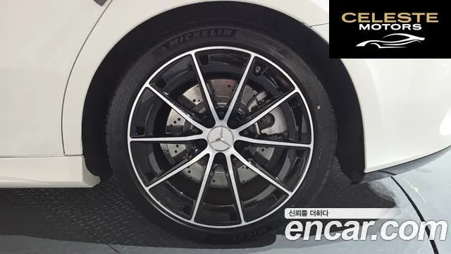 MERCEDES AMG A-Classe W177 AMG A35 4MATIC Berline 2024 — photo 6 sur 37