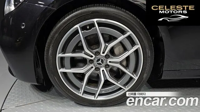 MERCEDES AMG E-Classe W213 E220d 4MATIC AMG Line 2022 — photo 5 sur 20
