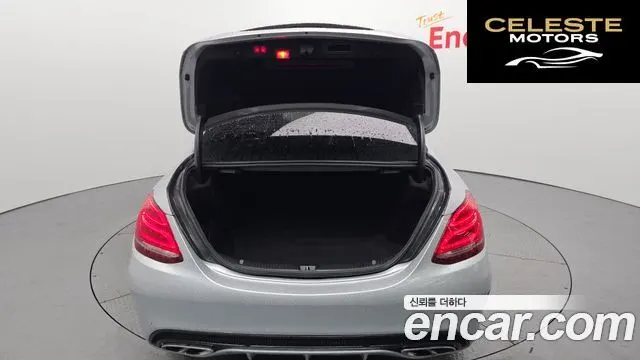 MERCEDES AMG C-Classe W205 C43 AMG 4MATIC 2018 — photo 20 sur 20