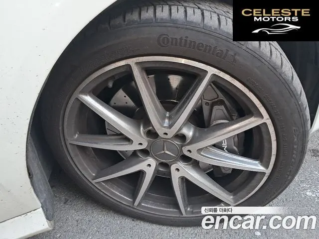 MERCEDES AMG A-Classe W176 A45 AMG 4MATIC 2017 — photo 14 sur 20