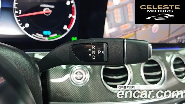 MERCEDES AMG E-Classe W213 E350 4MATIC AMG Line 2019 — photo 9 sur 20