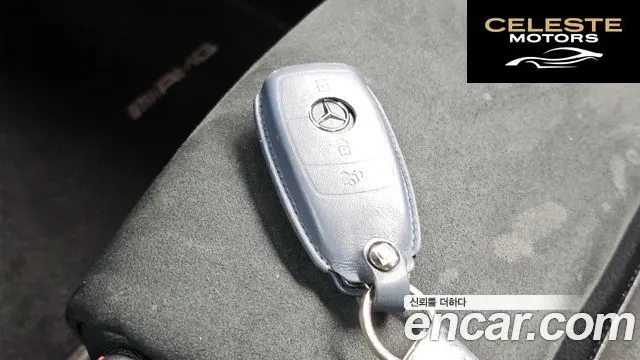 MERCEDES AMG EQA H243 EQA250 AMG Package 2022 — photo 30 sur 33