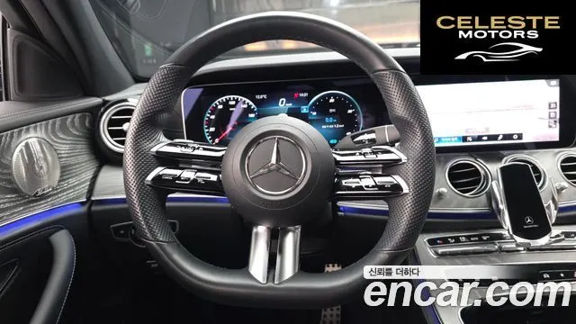 MERCEDES AMG E-Classe W213 E350 4MATIC AMG Line 2022 — photo 19 sur 34